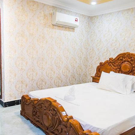 Paris Guesthouse Kampot Bagian luar foto